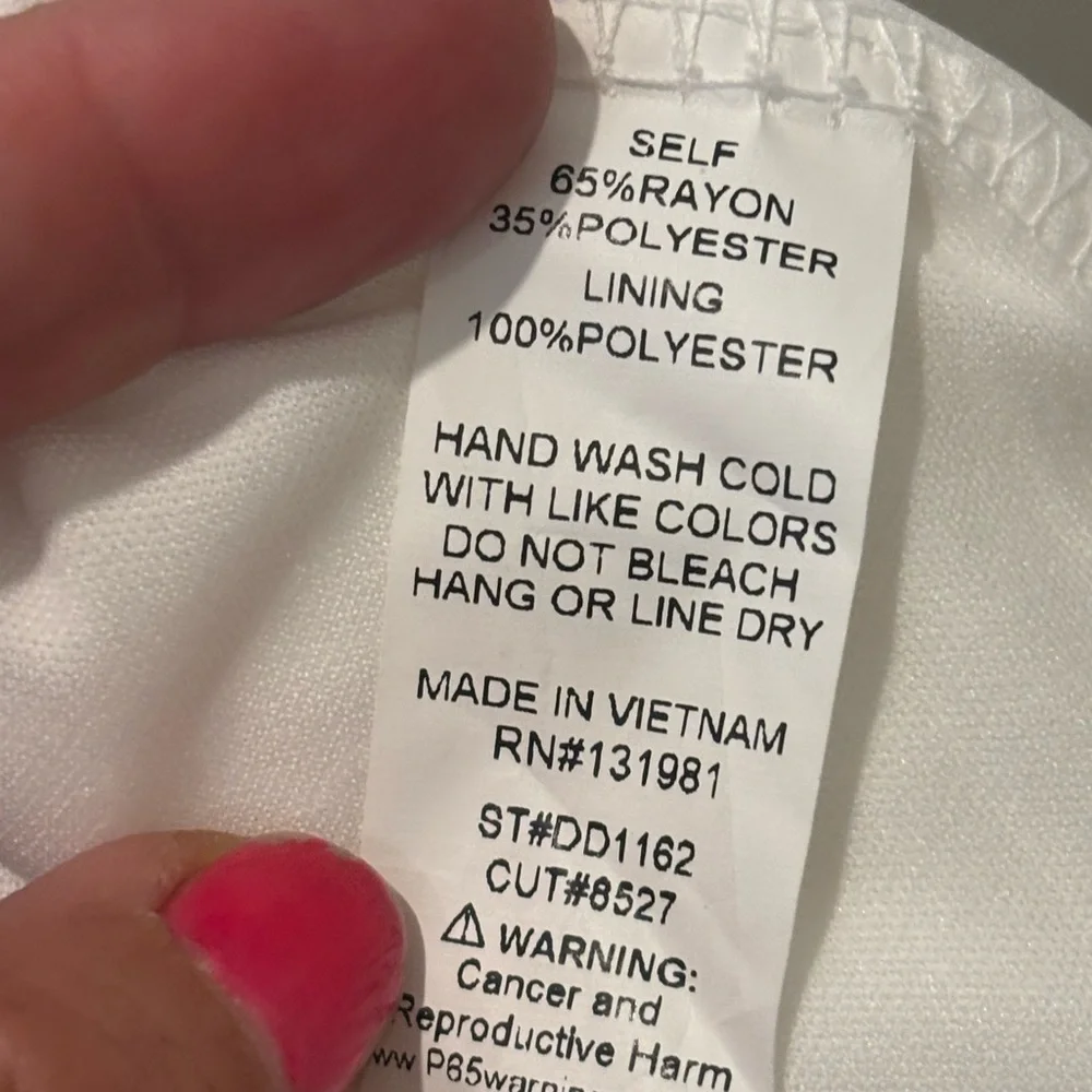 White dress/Cover‎ up